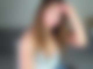 Live cam show with Lily - Cute on sexytreat.net