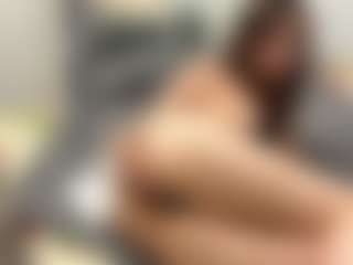 lunachaaaan's Live Sex Cam Show