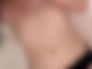 lunachaaaan's Live Sex Cam Show