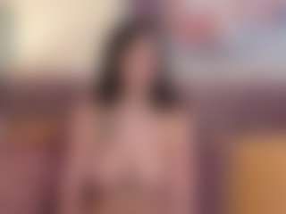 LunaMillerX's Live Sex Cam Show