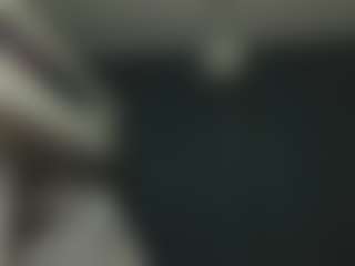 Live cam show with MuoiNisbit - Skinny on Camiplay Live