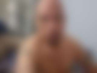 Live cam show with nakedtony81 - Pump on madthumbs