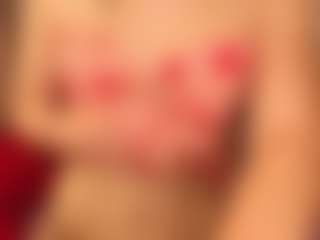 Live cam show with Nikki-doll - Camel Toe on Uber Horny