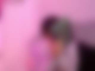Live cam show with SofiaSpring - Colombia on livesuperchat.net
