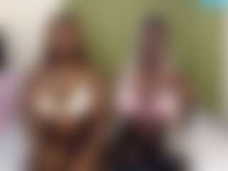 VikkiChase's Live Sex Cam Show