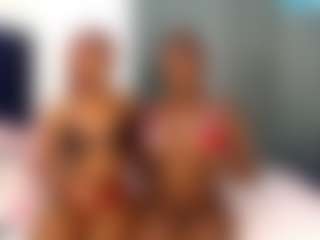 VikkiChase's Live Sex Cam Show