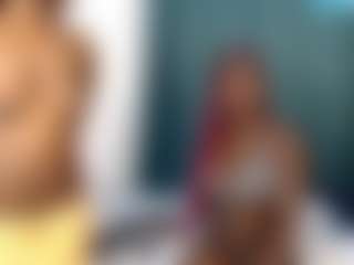 Live cam show with VikkiChase - Toys on Porn Luv