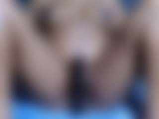 YummyBrowny's Live Sex Cam Show