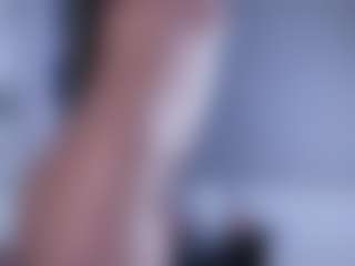 Evabluntt's Live Sex Cam Show