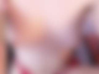 Live cam show with Evabluntt - Teen (18+) on Camsoda