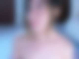 Evabluntt's Live Sex Cam Show