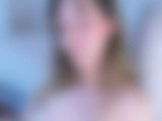 Evabluntt's Live Sex Cam Show