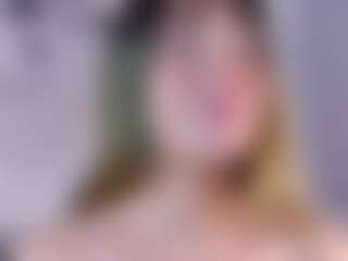 Evabluntt's Live Sex Cam Show