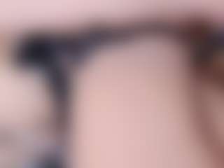 Evabluntt's Live Sex Cam Show
