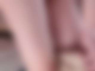 Evabluntt's Live Sex Cam Show