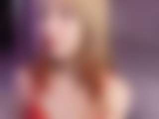 Evabluntt's Live Sex Cam Show