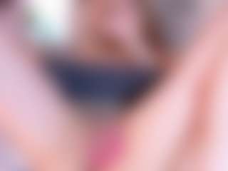 Evabluntt's Live Sex Cam Show