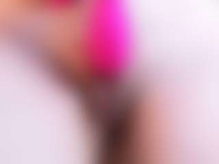 Evabluntt's Live Sex Cam Show