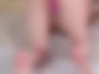 Evabluntt's Live Sex Cam Show