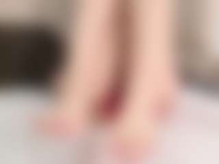 Evabluntt's Live Sex Cam Show