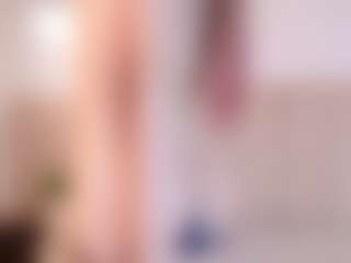 Evabluntt's Live Sex Cam Show