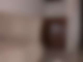 Evabluntt's Live Sex Cam Show