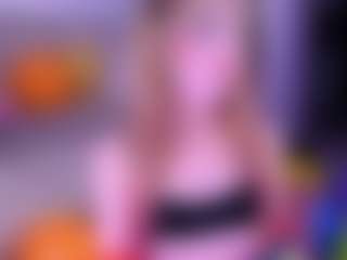 Evabluntt's Live Sex Cam Show