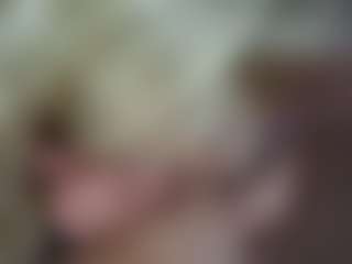 frizaluna's Live Sex Cam Show