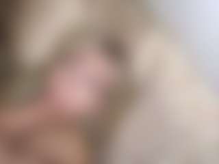 frizaluna's Live Sex Cam Show