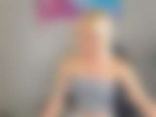 Live cam show with Ida-Smith - College on Uber Horny