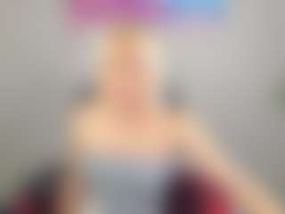 Live cam show with Ida-Smith - Body Massage on livesuperchat.net
