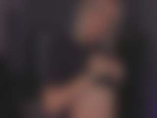 Live cam show with Ida-Smith - College on Camsoda