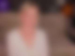Live cam show with Ida-Smith - Role Play on Milfs Live