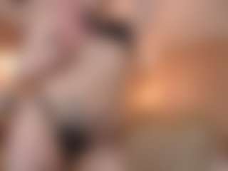 Live cam show with MiaFox03 - New Lush on Camsoda