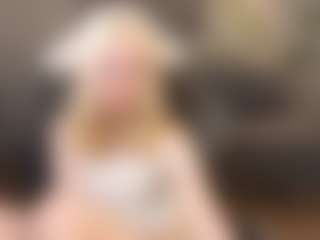 Live cam show with Molly-snow - Upskirt on thefappeningchat.com