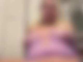 Live cam show with WinnieWhimsical - Thick on Camsoda