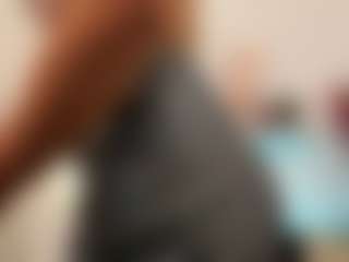 Live cam show with Arianablonde - Double Penetration on AdultVida.com
