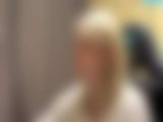 CaroleeOverall's Live Sex Cam Show