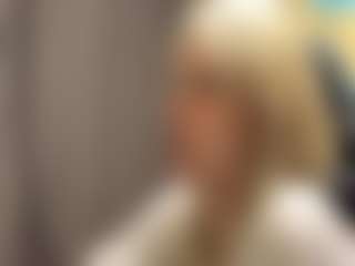 CaroleeOverall's Live Sex Cam Show