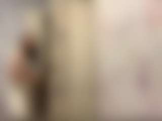 Live cam show with CristieGordils - New Small Tits on Camsoda