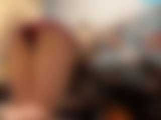 Live cam show with CristieGordils - Oil on Dare Cams