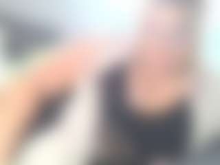Live cam show with HazelTop69 - Nipple Piercings on madthumbs