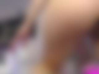 Jade-Ellis's Live Sex Cam Show