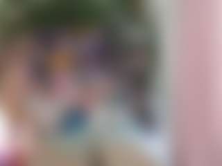 Jade-Ellis's Live Sex Cam Show