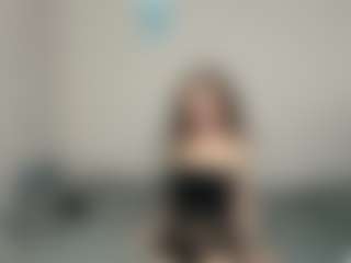 Live cam show with JeniceTorell - Double Penetration on CamwithHer