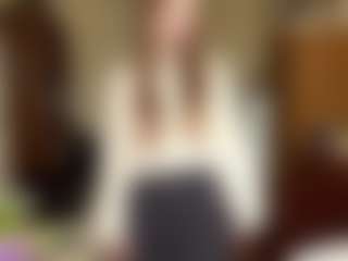 Live cam show with JoanneFucci - Fingers on Camsoda