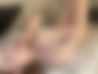 JoanneFucci's Live Sex Cam Show