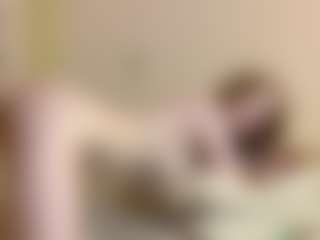 Live cam show with JoanneFucci - Handjob on Camsoda