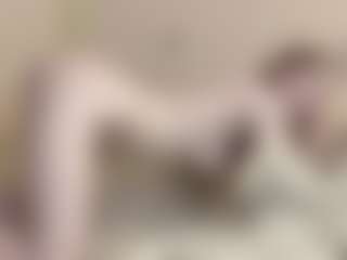 Live cam show with JoanneFucci - Handjob on Camsoda