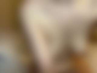 Live cam show with JoanneFucci - Mature Young Adult on Camsoda